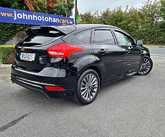 2018 Ford Focus - Image 4/10