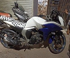 Yamaha fazer version 2 1st owner 27000kms condition new 
Bike Delhi number - Image 3/3