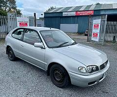 00 1.4 Toyota Corolla