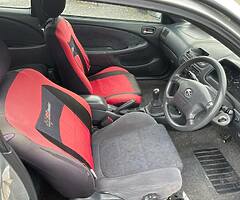 00 1.4 Toyota Corolla - Image 9/10