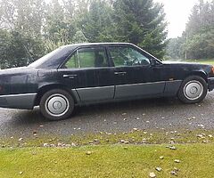 1990 Mercedes-Benz 230