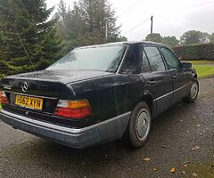 1990 Mercedes-Benz 230