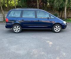 Volkswagen Sharan - Image 4/10