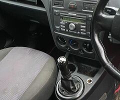 Ford Fusion 2 - Image 8/8