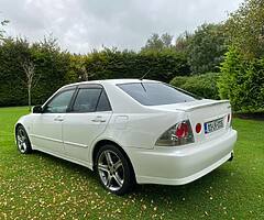 Toyota altezza
