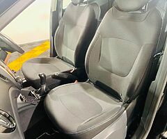 2015 Renault Captur - Image 8/10