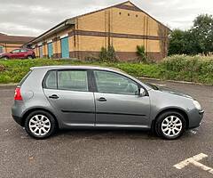 2004 Volkswagen Golf - Image 5/8