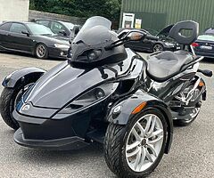 Can- am Spyder RSS 2014 - Image 3/10