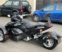Can- am Spyder RSS 2014 - Image 5/10