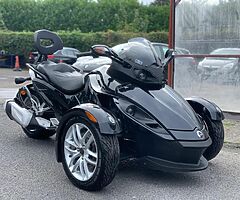 Can- am Spyder RSS 2014 - Image 10/10