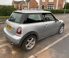 2009 MINI One - Image 5/5