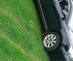 Toyota avensis 2008 1.6 petrol vvti black 5 speed manual only 165000 Kms and only 1 owner from new