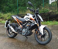 2017 KTM Duke