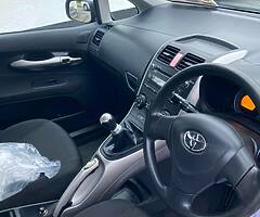08(2008) Toyota Auris d4d 1.4 , 5 door Diesel 65 mpg - Image 7/10
