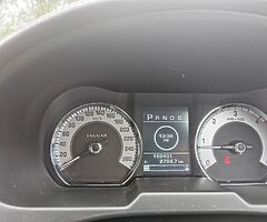 Jaguar XF 2.7D low km - Image 7/8