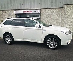142 Mitsubishi Outlander 2.0 Hybrid Auto Plug in 133k miles - Image 3/10
