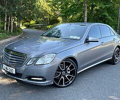 Mercedes E200 Automatic