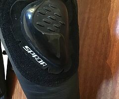 Spada 2 piece leathers