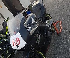 Honda cbr f2 600 track bike