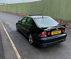 2001 Lexus IS 200 - Image 5/9