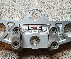 CNC MACHINED TOP YOKE