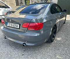 BMW 335d - Image 4/9