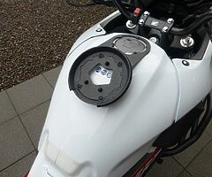 2016 Honda CB - Image 7/10