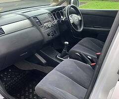 NISSAN TIIDA - Image 7/10