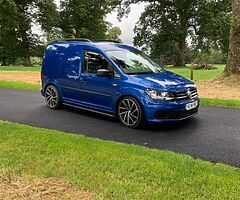 2016 VW Caddy 2.0L R Design - Image 6/10