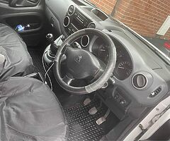 2012 Peugeot Partner - Image 5/8