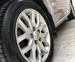 2.0 Toyota auris TR