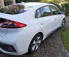 Hyundai Ioniq EV 5DR Auto - Image 3/10