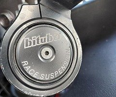 Zx6r race track bike - Image 9/10