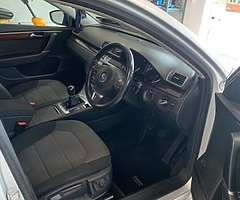 2013 Volkswagen Passat - Image 6/10