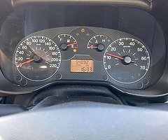Fiat punto 1.2 - Image 6/10