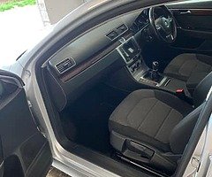 2013 Volkswagen Passat - Image 6/10