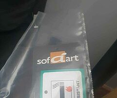 Real leather sofa with electric recliner over £1000 New - Image 4/4