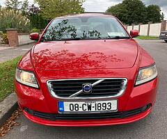 VOLVO S40 1.8 PETROL 5 SPEED