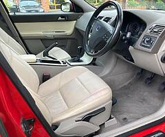 VOLVO S40 1.8 PETROL 5 SPEED - Image 6/10