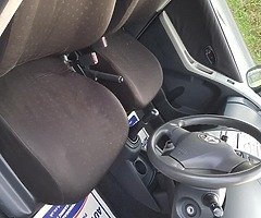 Yaris - Image 6/9