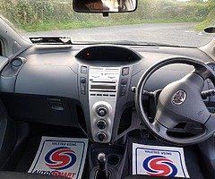 Yaris - Image 8/9