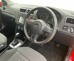2012 Volkswagen POLO 44k mil  DSG Automatic - Image 7/10