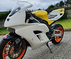 2005 Honda CBR