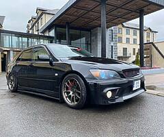 Toyota altezza - Image 5/10