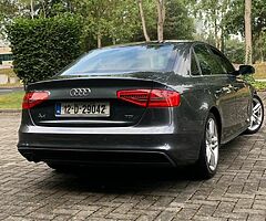 Audi A4 2.0 diesel . Manual .  Cheap tax . S LINE - Image 4/10