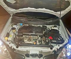 Nisan primera 1.6 petrol