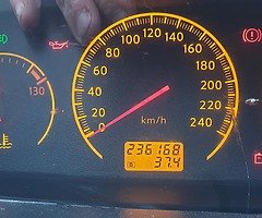 Nissan Primera - Image 6/8
