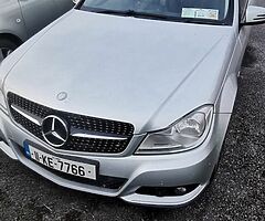 Mercedes benz c 220