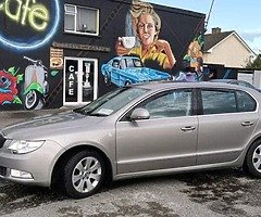 Skoda Superb 2011