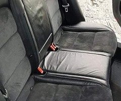 Skoda Superb 2011 - Image 9/10